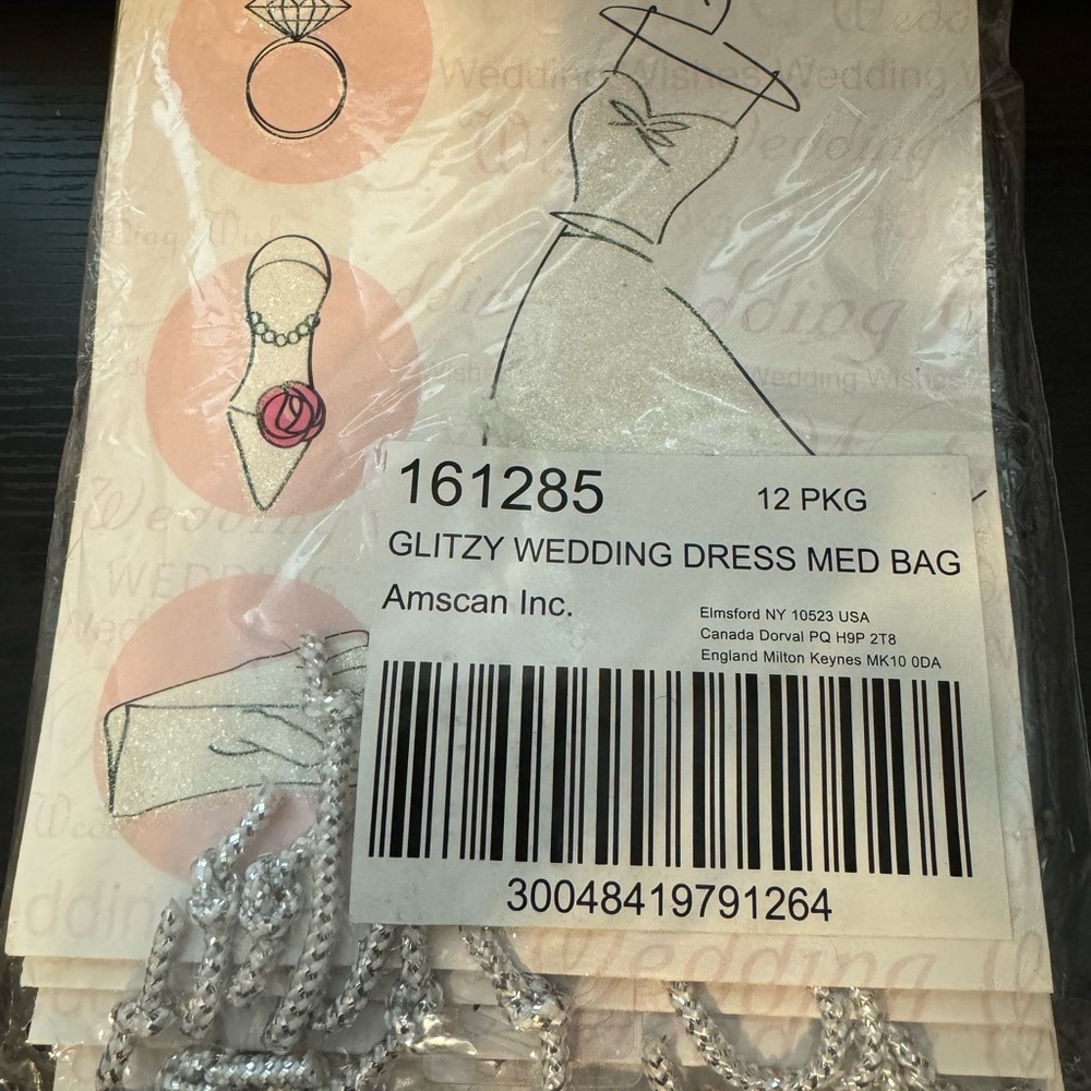 Wedding Paper Gift Bags Medium Glitter Party Supplies 12 Pieces Bridesmaids NIP